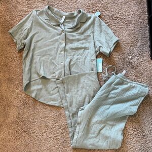 Two prices summer set with tags